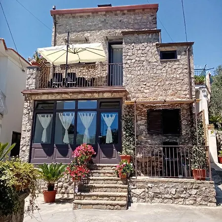 Holiday home Casa Giordana E Paolo